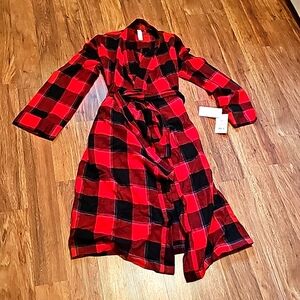 Red black BNWT VERY soft flannel robe Christmas Holiday winter mountain boho XS
